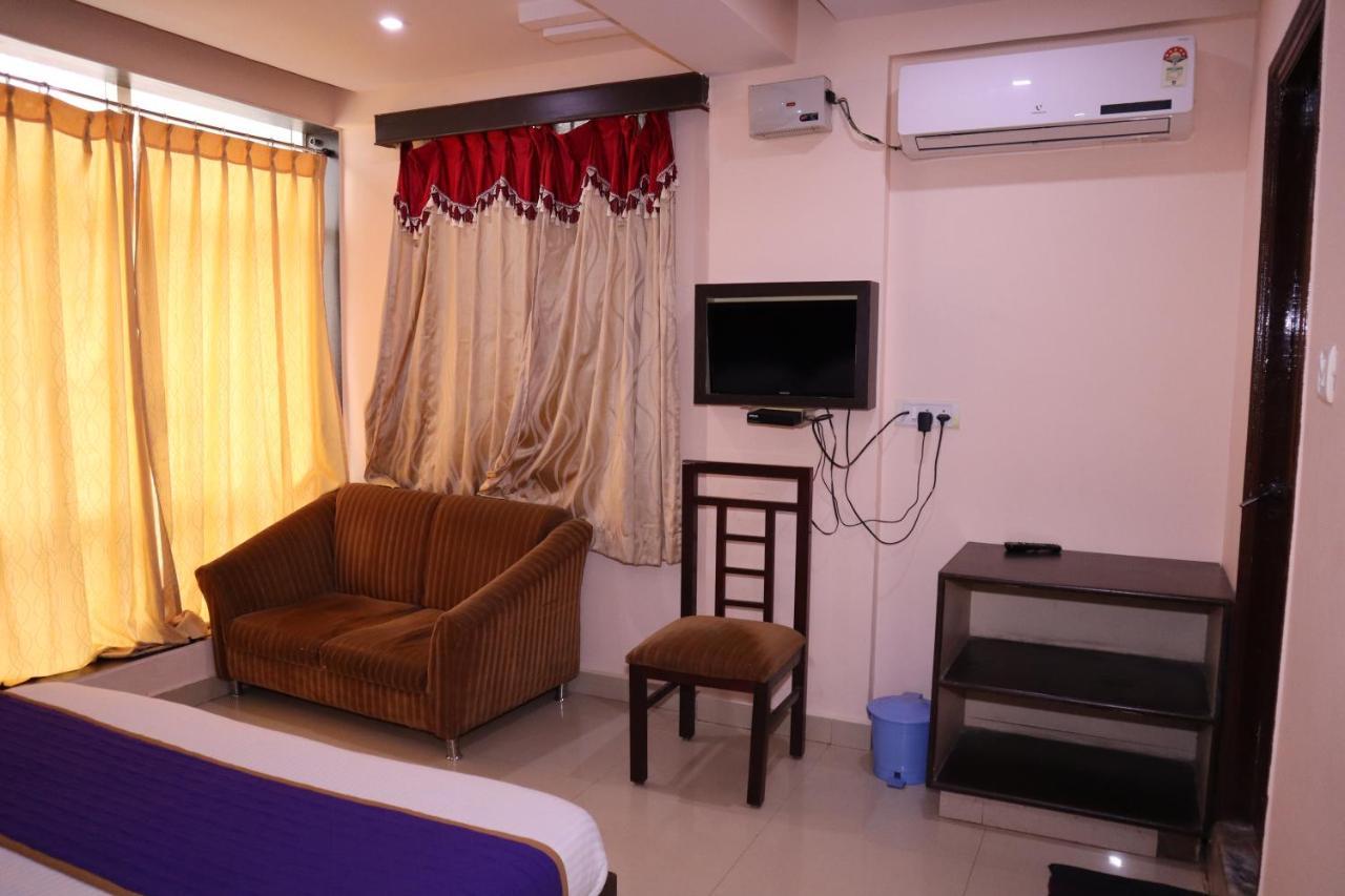 Smilestay Bns Lodge Bangalore Exteriör bild